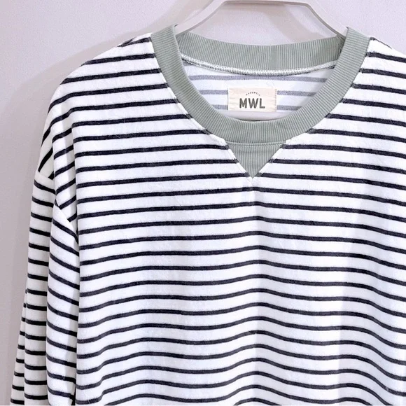 Madewell Black and White Striped Sweatshirt - Picture 3 of 15